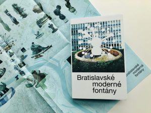 Obálka a prebal knihy Bratislavské moderné fontány (Zaiček, M.,Knežníková, K.,Kalinová, A., Archimera. Bratislava. 2021)